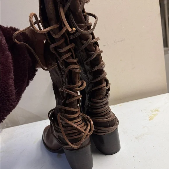 Freebird Dark Brown Leather Heeled Boots - Picture 4 of 5